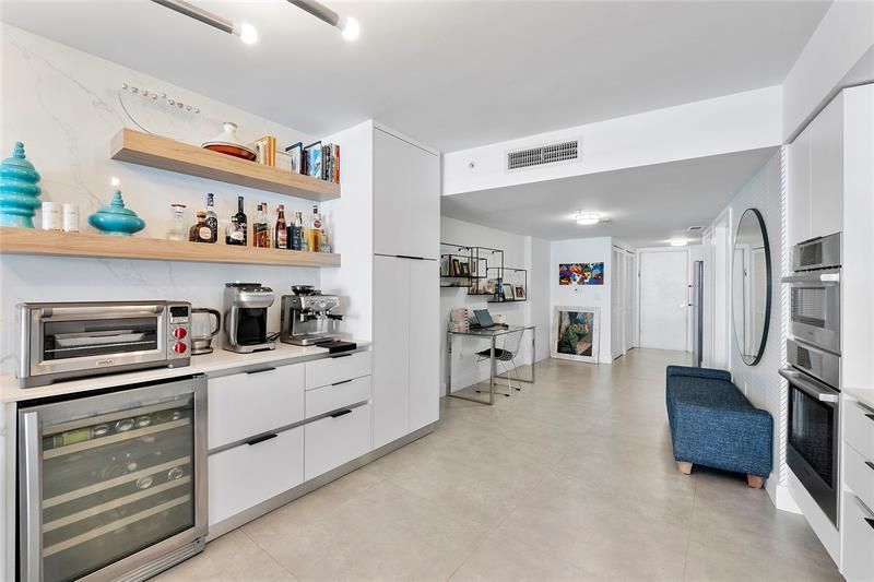 6620 Indian Creek Drive, Unit 315, Miami Beach, FL 33141 Photo