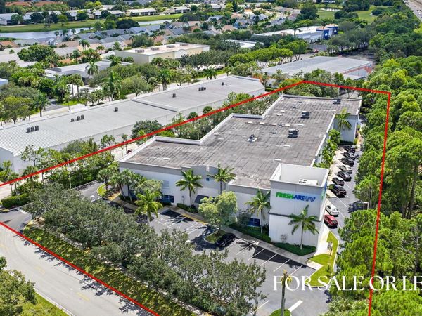 3126 Jupiter Park Drive, Jupiter, FL 33458