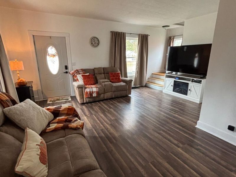 725 Myrtle Avenue, Willard, OH 44890 Photo 4