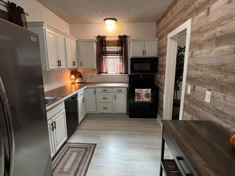 725 Myrtle Avenue, Willard, OH 44890 Photo 8