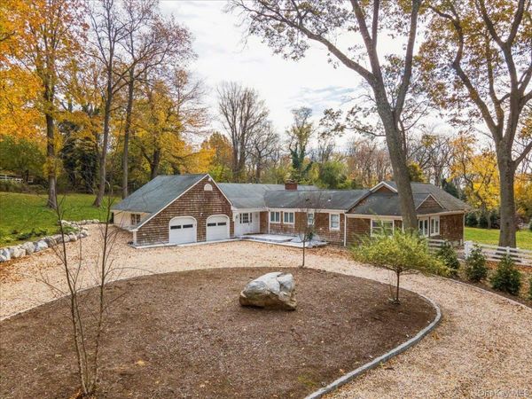 117 Locust Lane, Northport, NY 11768