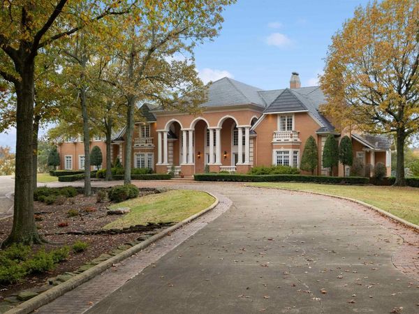 3304 Lacoste Drive, Jonesboro, AR 72404