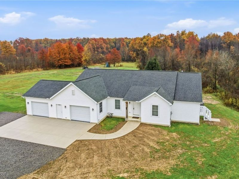 11489 Mahoning Avenue, North Jackson, OH 44451 Photo 3