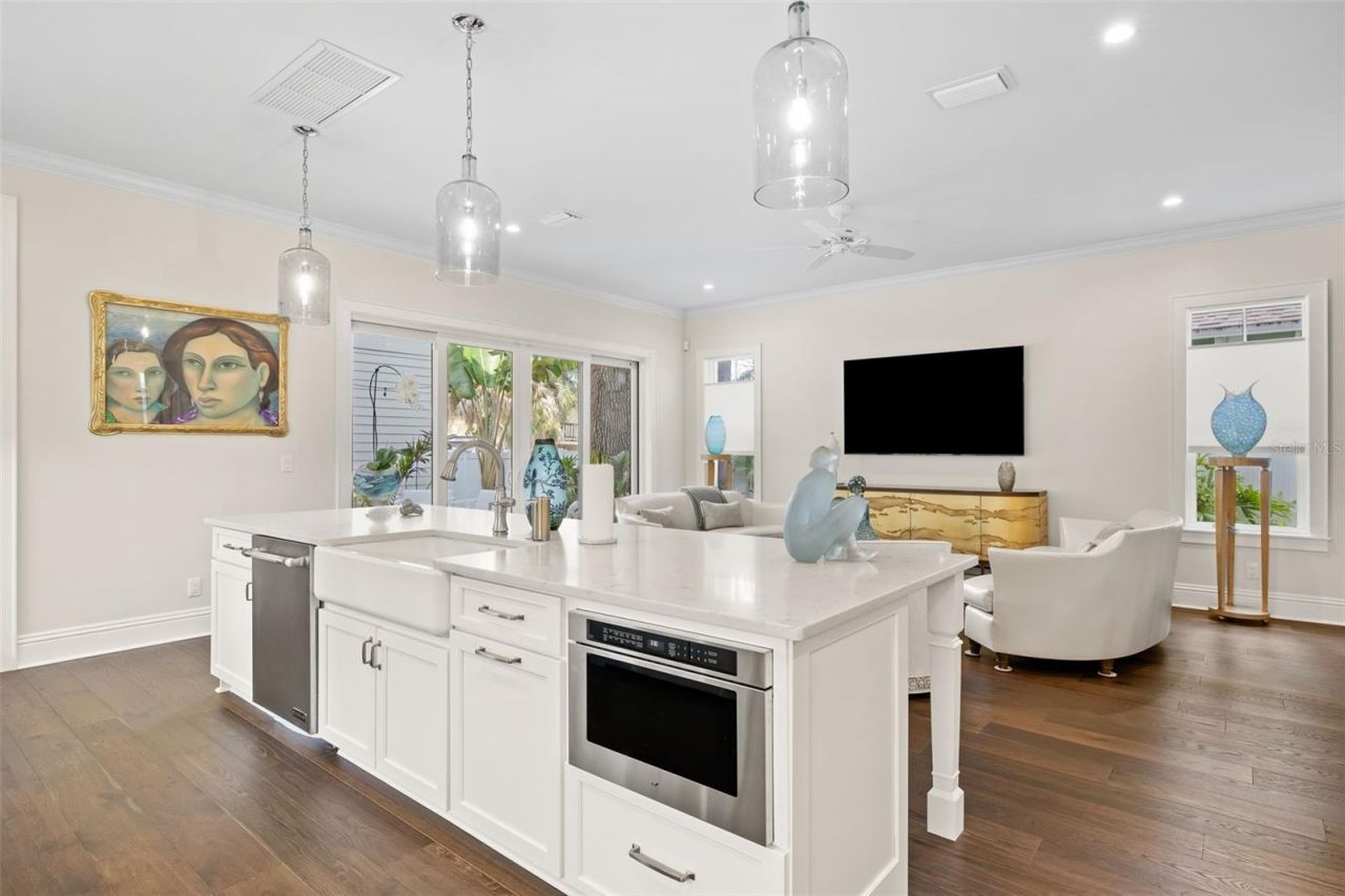 319 12th Avenue Ne, Saint Petersburg, FL 33701 Photo