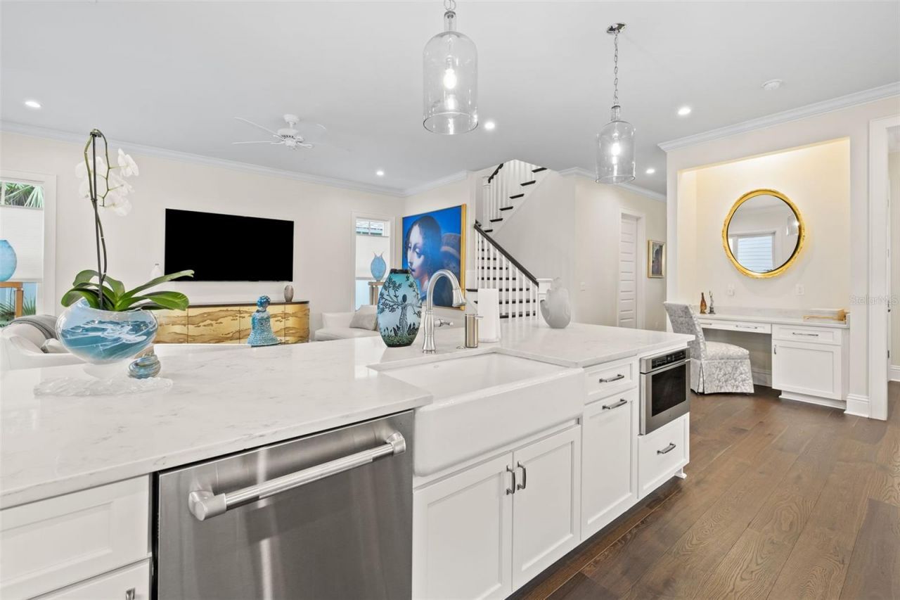 319 12th Avenue Ne, Saint Petersburg, FL 33701 Photo