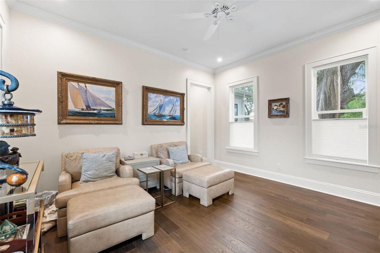 319 12th Avenue Ne, Saint Petersburg, FL 33701 Photo