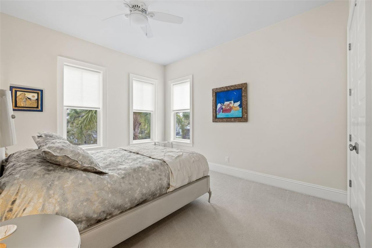 319 12th Avenue Ne, Saint Petersburg, FL 33701 Photo