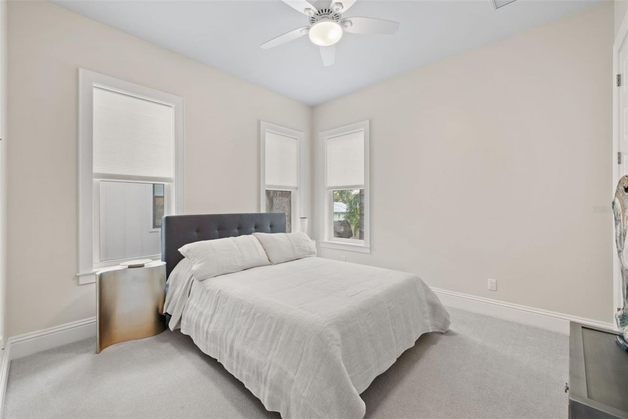 319 12th Avenue Ne, Saint Petersburg, FL 33701 Photo