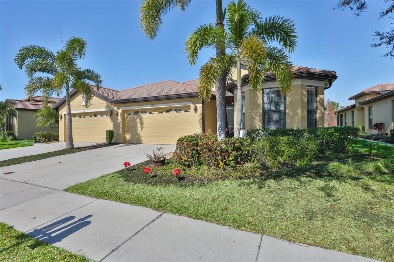 237 Mystic Falls Drive, Apollo Beach, FL 33572 Main Photo