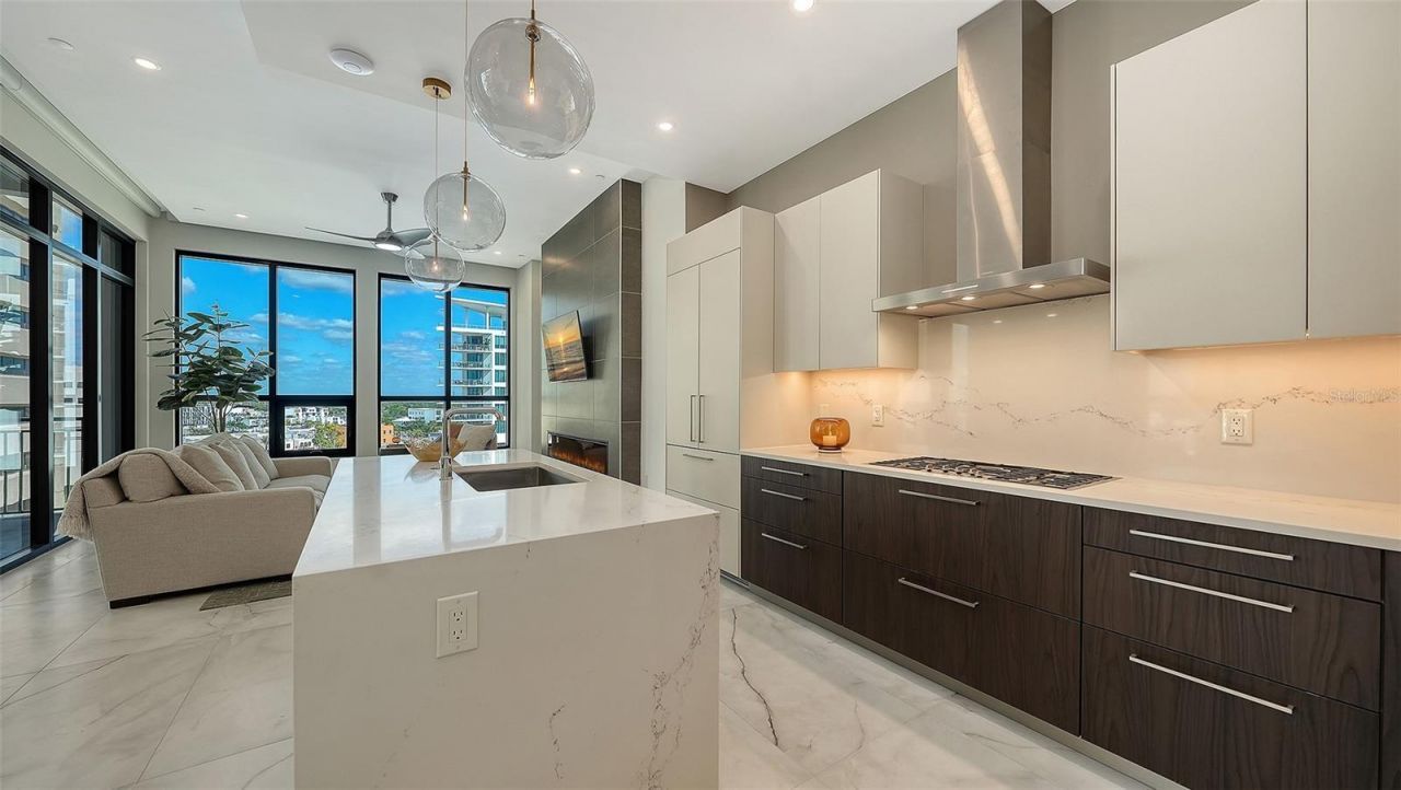 33 S Palm Avenue, Unit 803, Sarasota, FL 34236 Photo