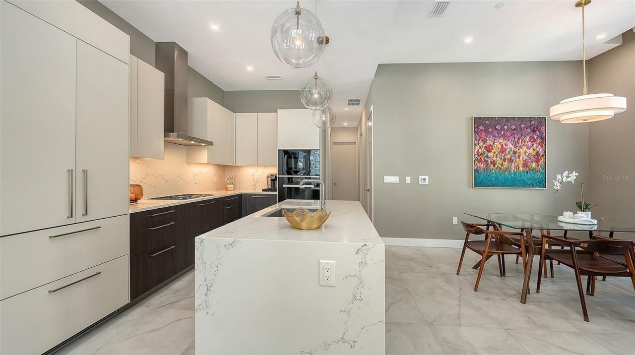 33 S Palm Avenue, Unit 803, Sarasota, FL 34236 Photo