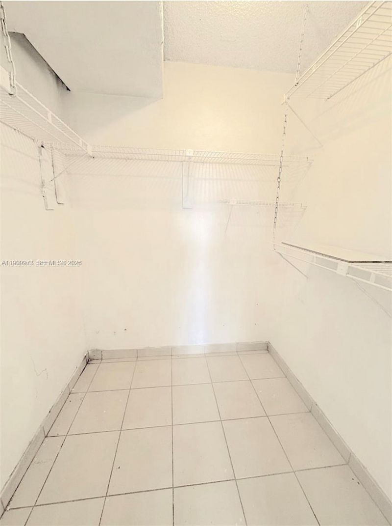 20120 NE 2nd Ave, Unit W27, Miami Gardens, FL 33179 Photo