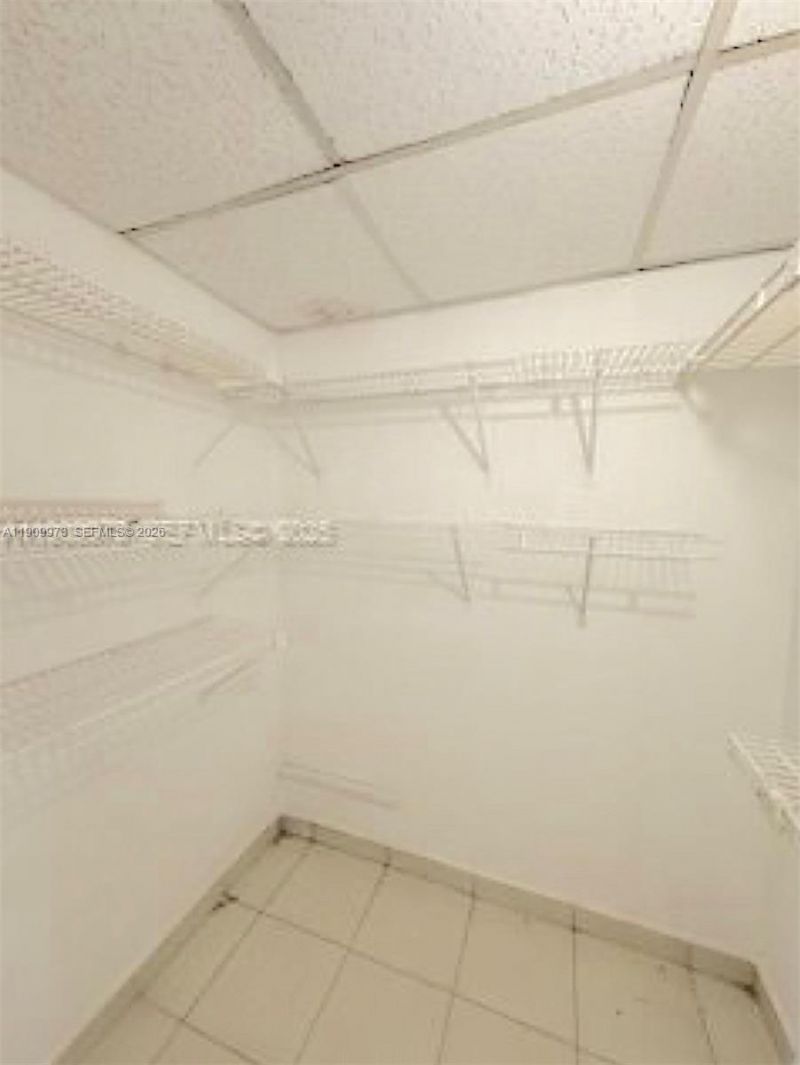 20120 NE 2nd Ave, Unit W27, Miami Gardens, FL 33179 Photo