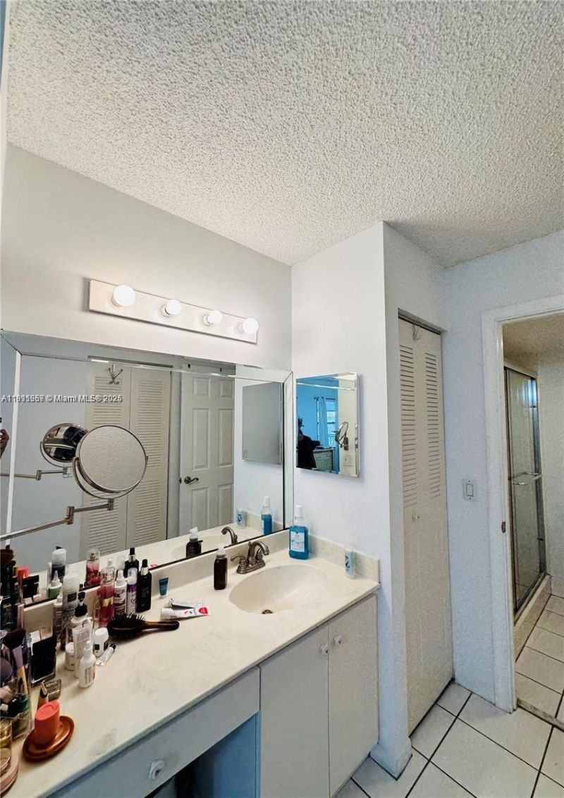 1400 SW 124th Ter, Unit 402Q, Pembroke Pines, FL 33027 Photo