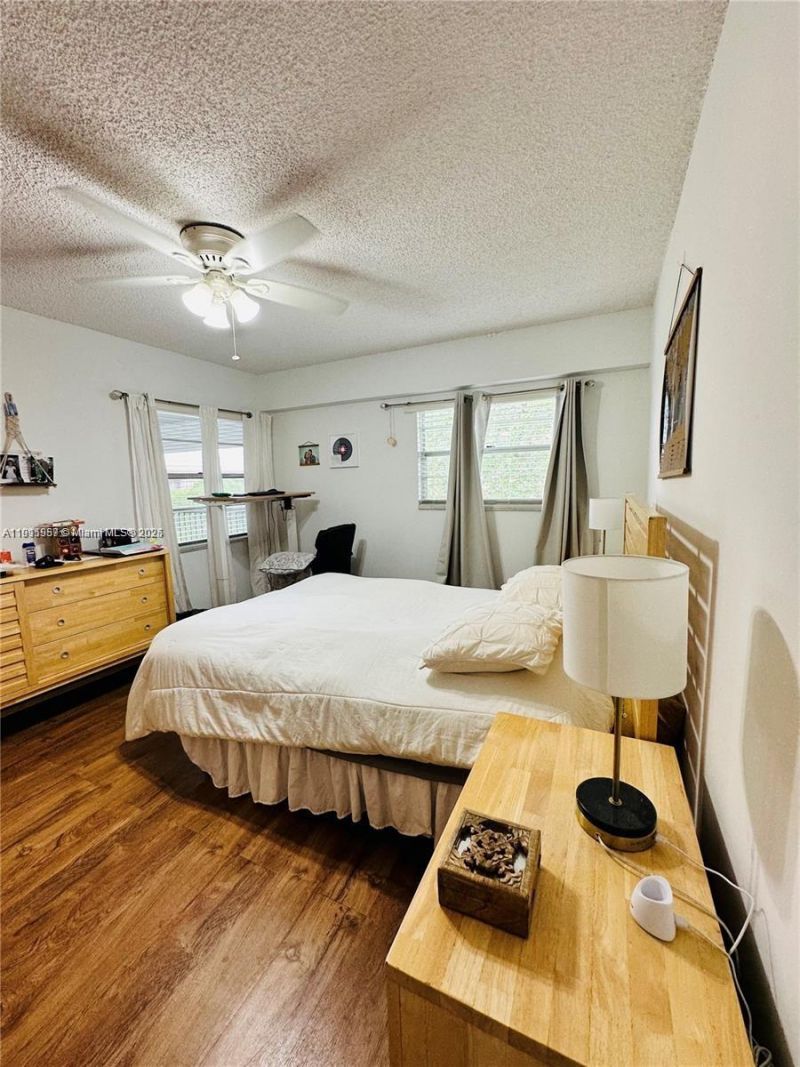 1400 SW 124th Ter, Unit 402Q, Pembroke Pines, FL 33027 Photo