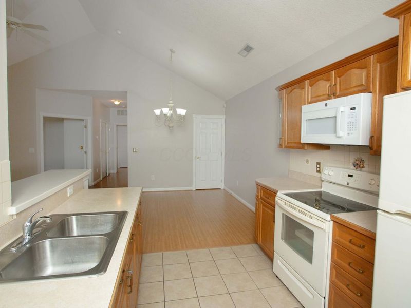 110 Ironclad Drive, Unit 9, Columbus, OH 43213 Photo 13