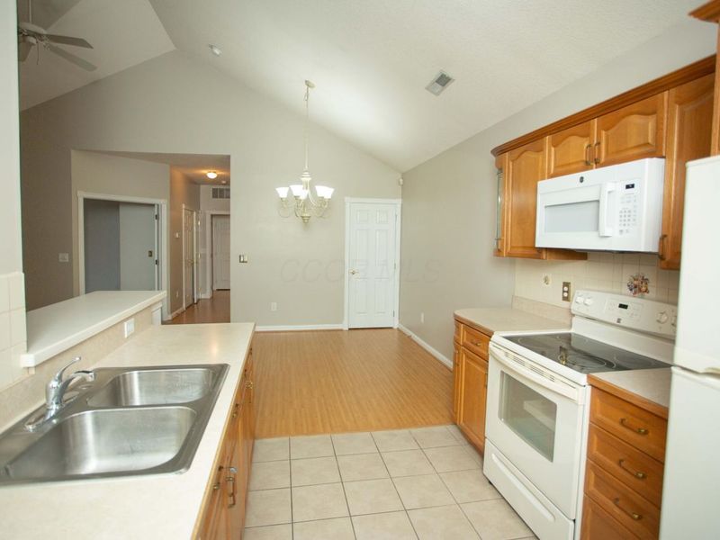 110 Ironclad Drive, Unit 9, Columbus, OH 43213 Photo 14