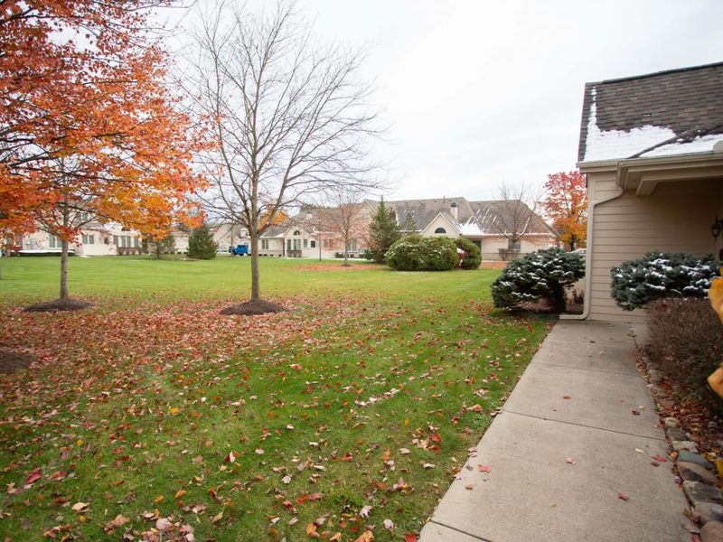 110 Ironclad Drive, Unit 9, Columbus, OH 43213 Photo 2