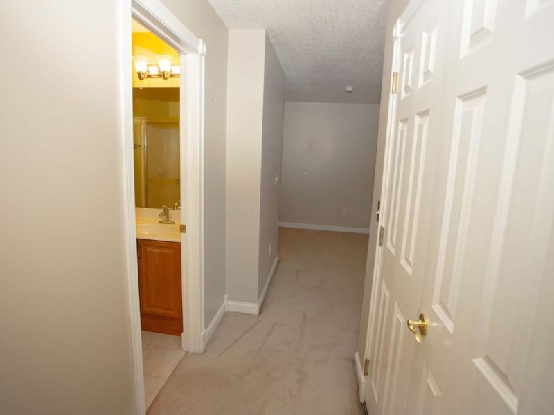 110 Ironclad Drive, Unit 9, Columbus, OH 43213 Photo 52