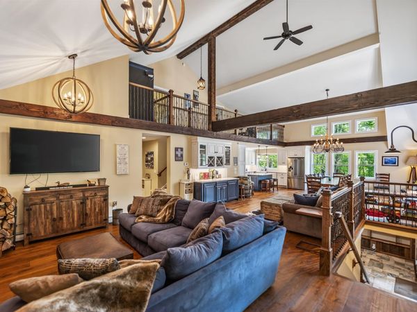 121 Fannie Hill Road, Wilmington, VT 05363