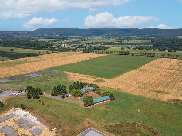 107 YEARICKS BOULEVARD, CENTRE HALL, PA 16828