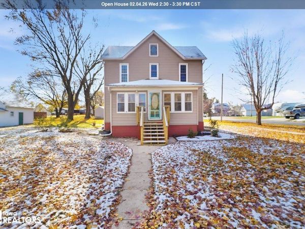 602 E Maple Street, Hubbard, IA 50122
