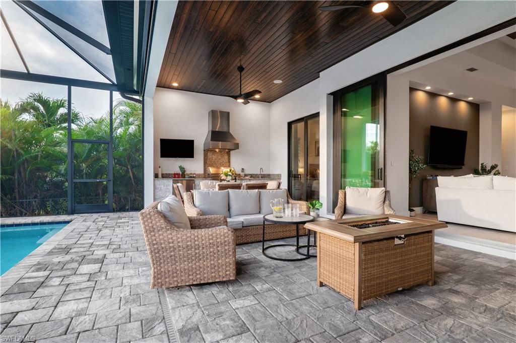 5130 Atlantic Ct, Cape Coral, FL 33904 Photo