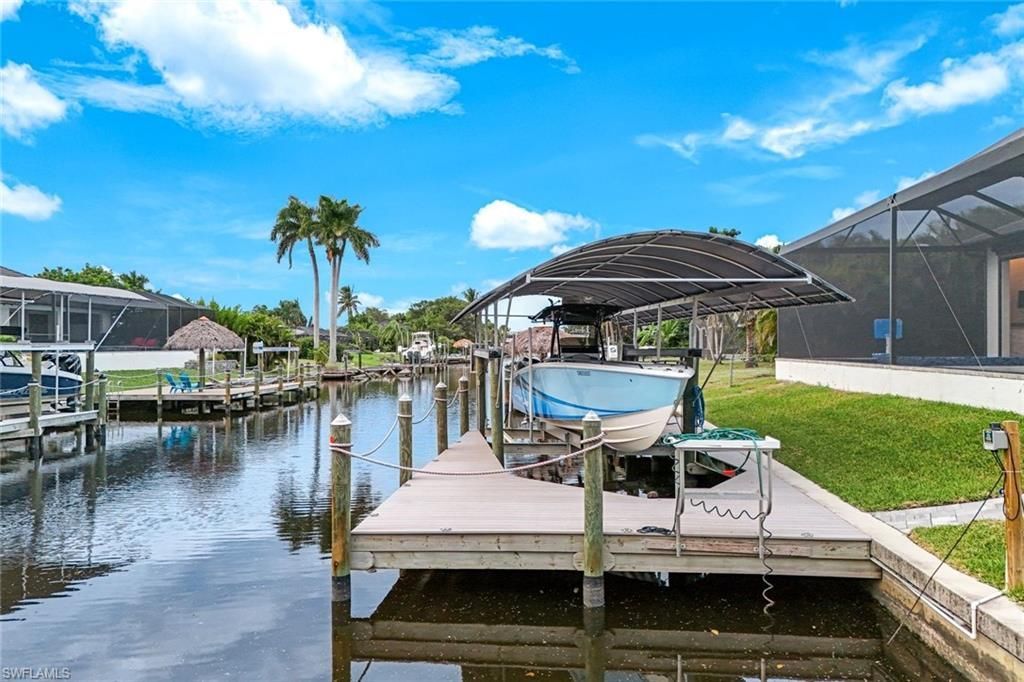 5130 Atlantic Ct, Cape Coral, FL 33904 Photo