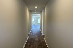 517 Cambria Dr photo 4