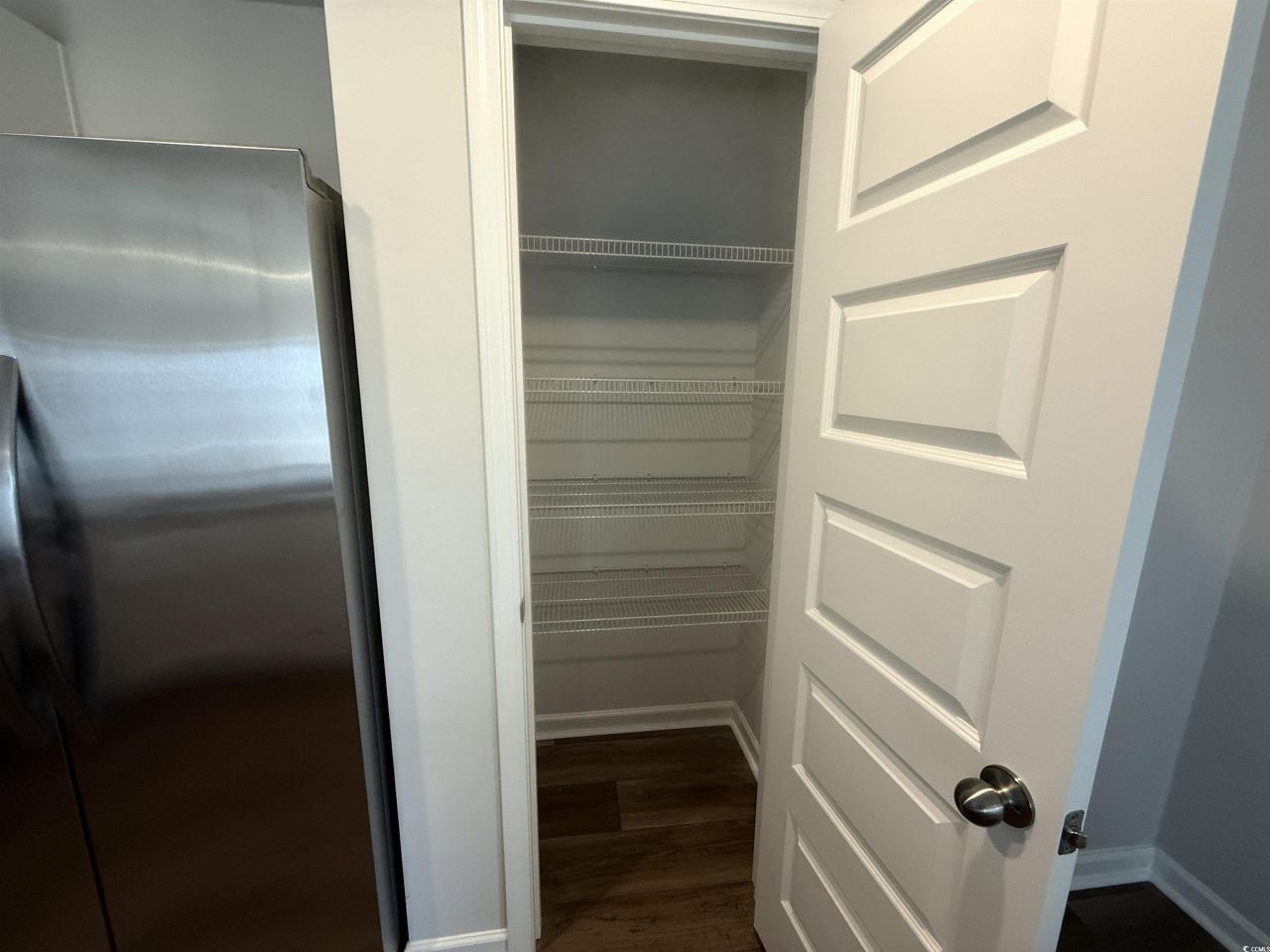 517 Cambria Dr Photo 8