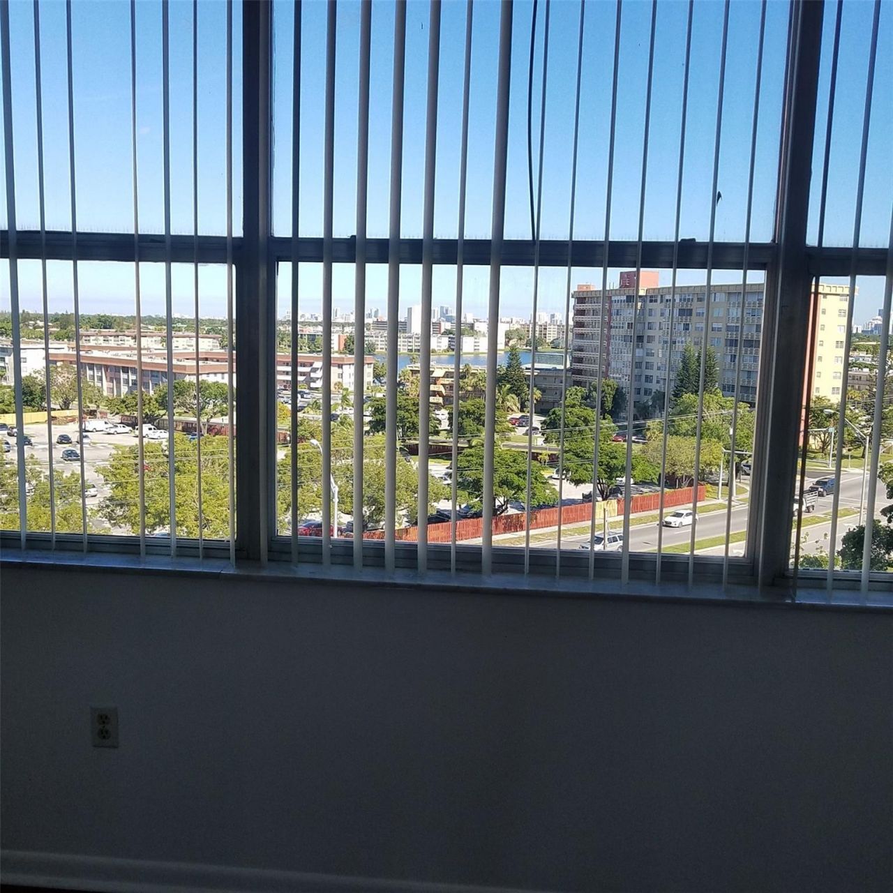 1300 NE Miami Gardens Drive, Unit 810e, Miami, FL 33179 Photo