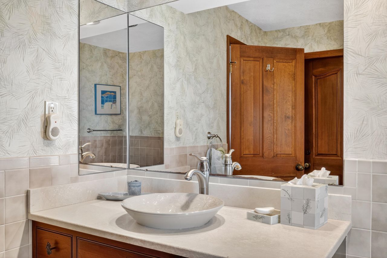 258 W Seaview Circle, Duck, FL 33050 Photo