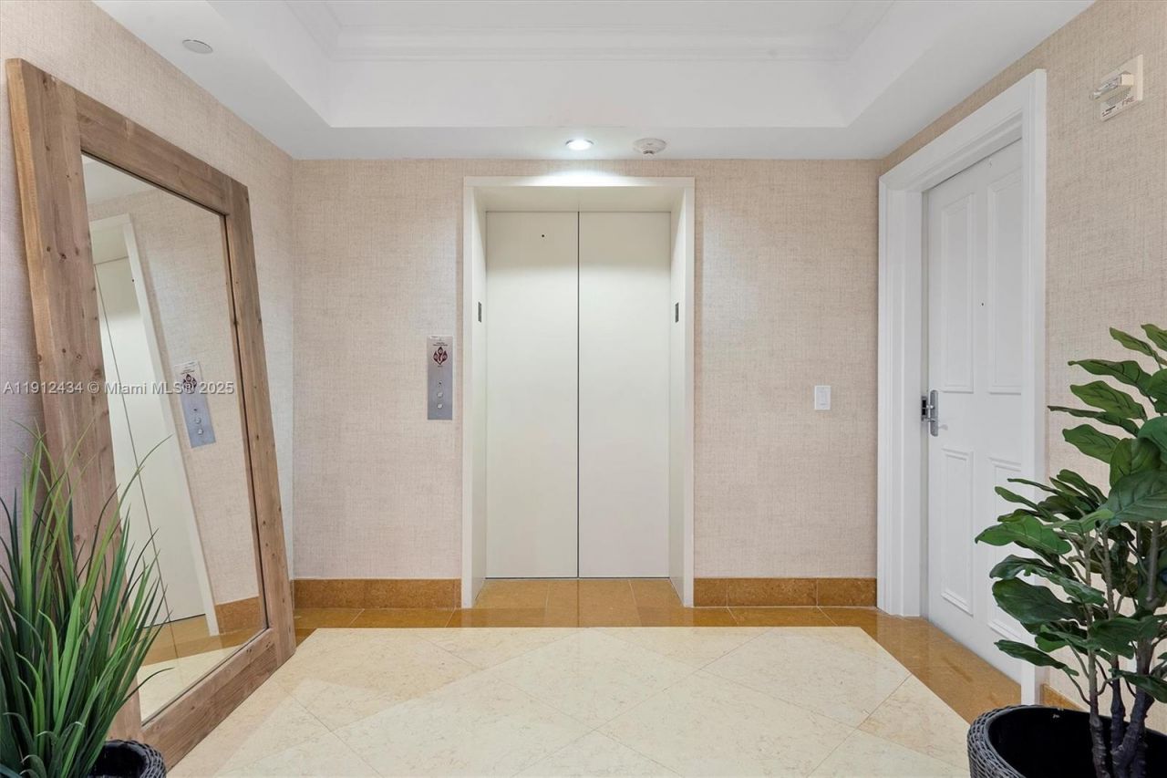 6000 Island Blvd, Unit 1007, Aventura, FL 33160 Photo