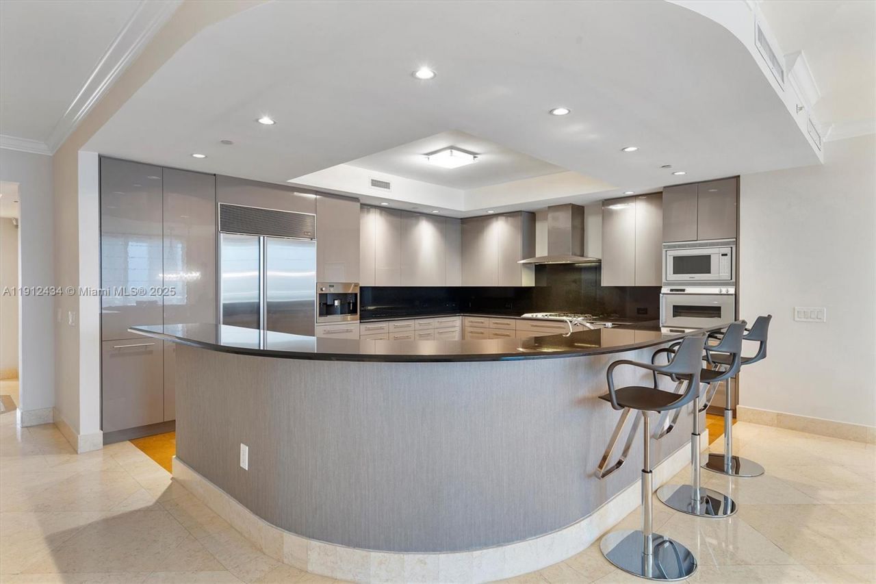 6000 Island Blvd, Unit 1007, Aventura, FL 33160 Photo