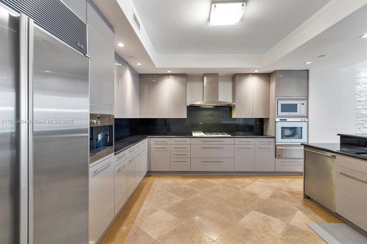 6000 Island Blvd, Unit 1007, Aventura, FL 33160 Photo