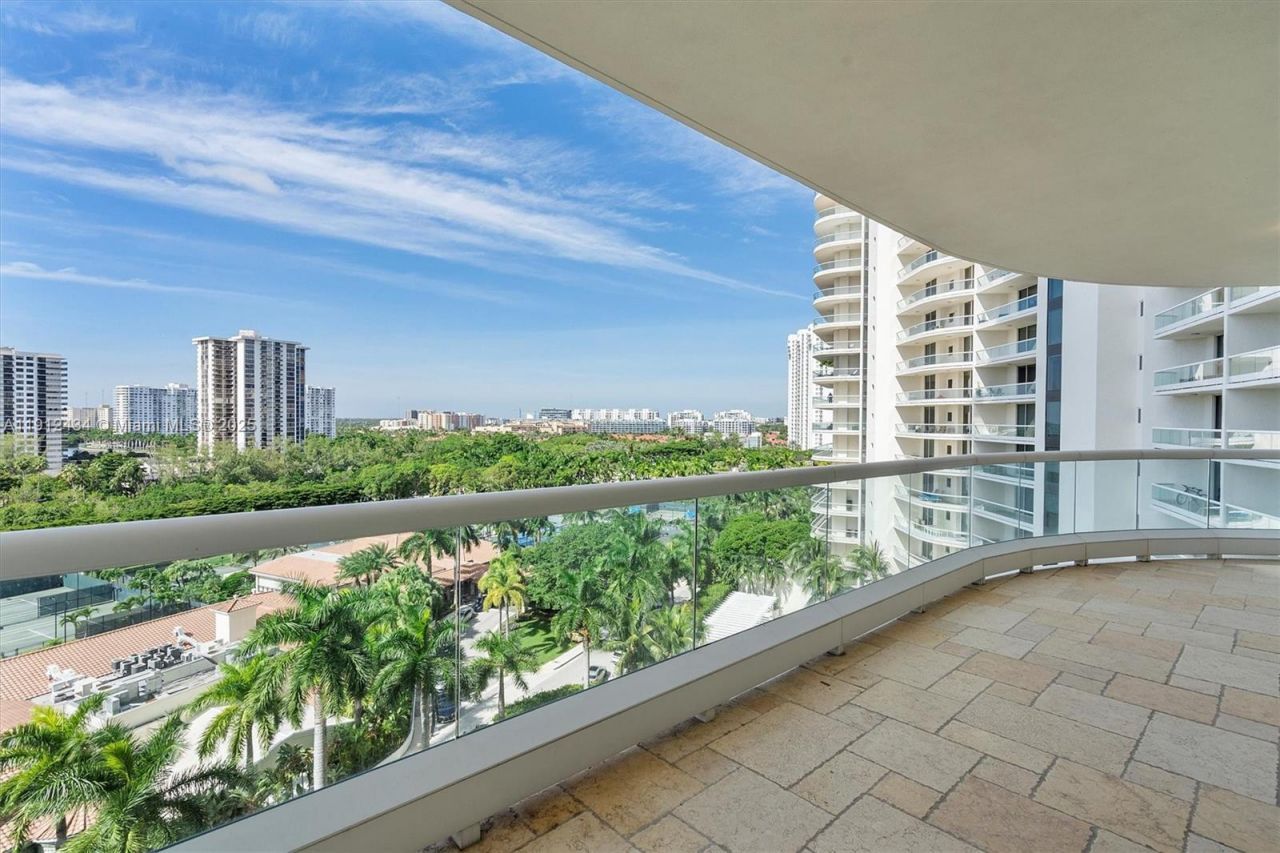 6000 Island Blvd, Unit 1007, Aventura, FL 33160 Photo