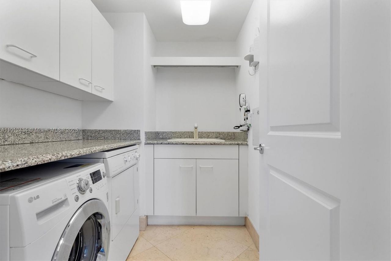 6000 Island Blvd, Unit 1007, Aventura, FL 33160 Photo