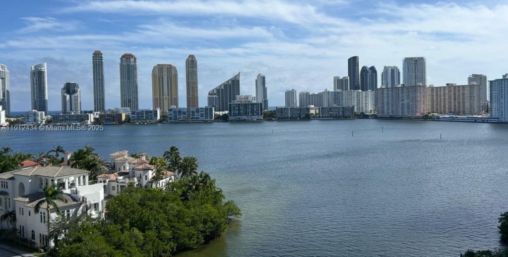 6000 Island Blvd, Unit 1007, Aventura, FL 33160 Photo