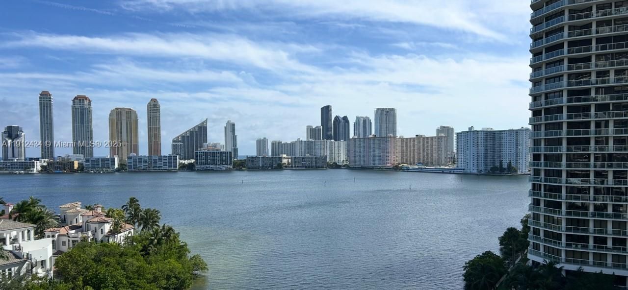 6000 Island Blvd, Unit 1007, Aventura, FL 33160 Photo