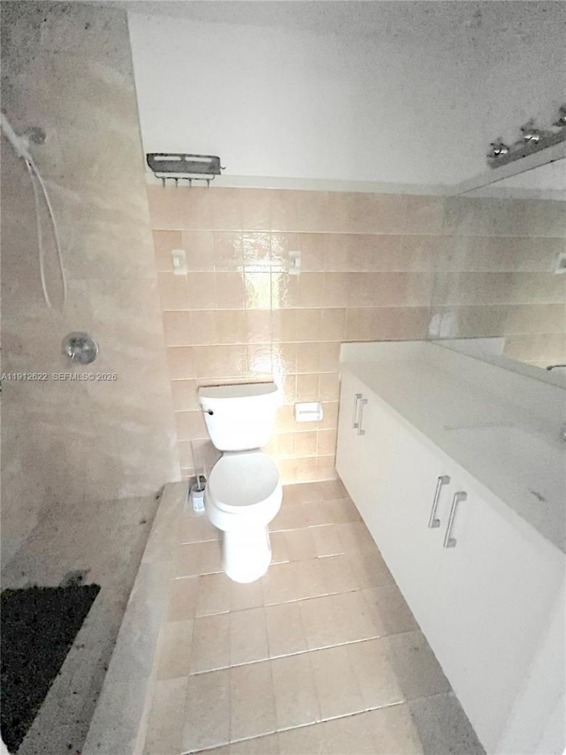 18240 NW 41st Pl, Unit 2, Miami Gardens, FL 33055 Photo