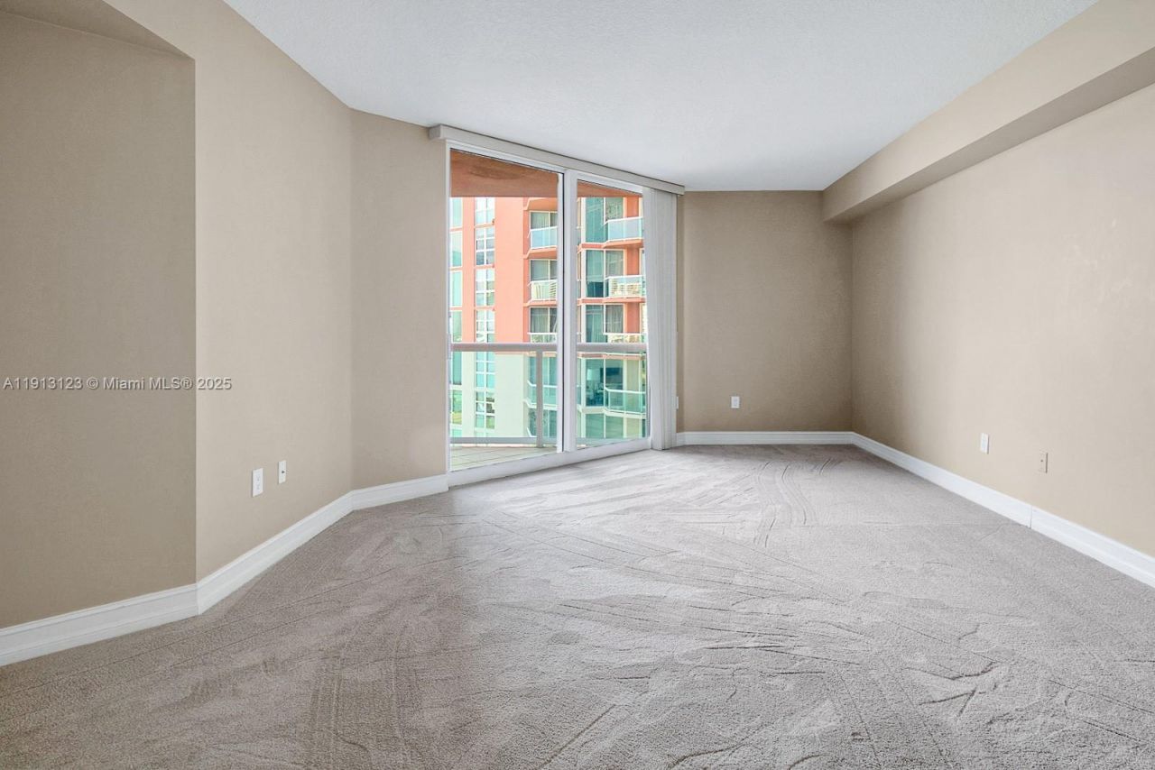 3370 Hidden Bay Dr, Unit 804, Aventura, FL 33180 Photo