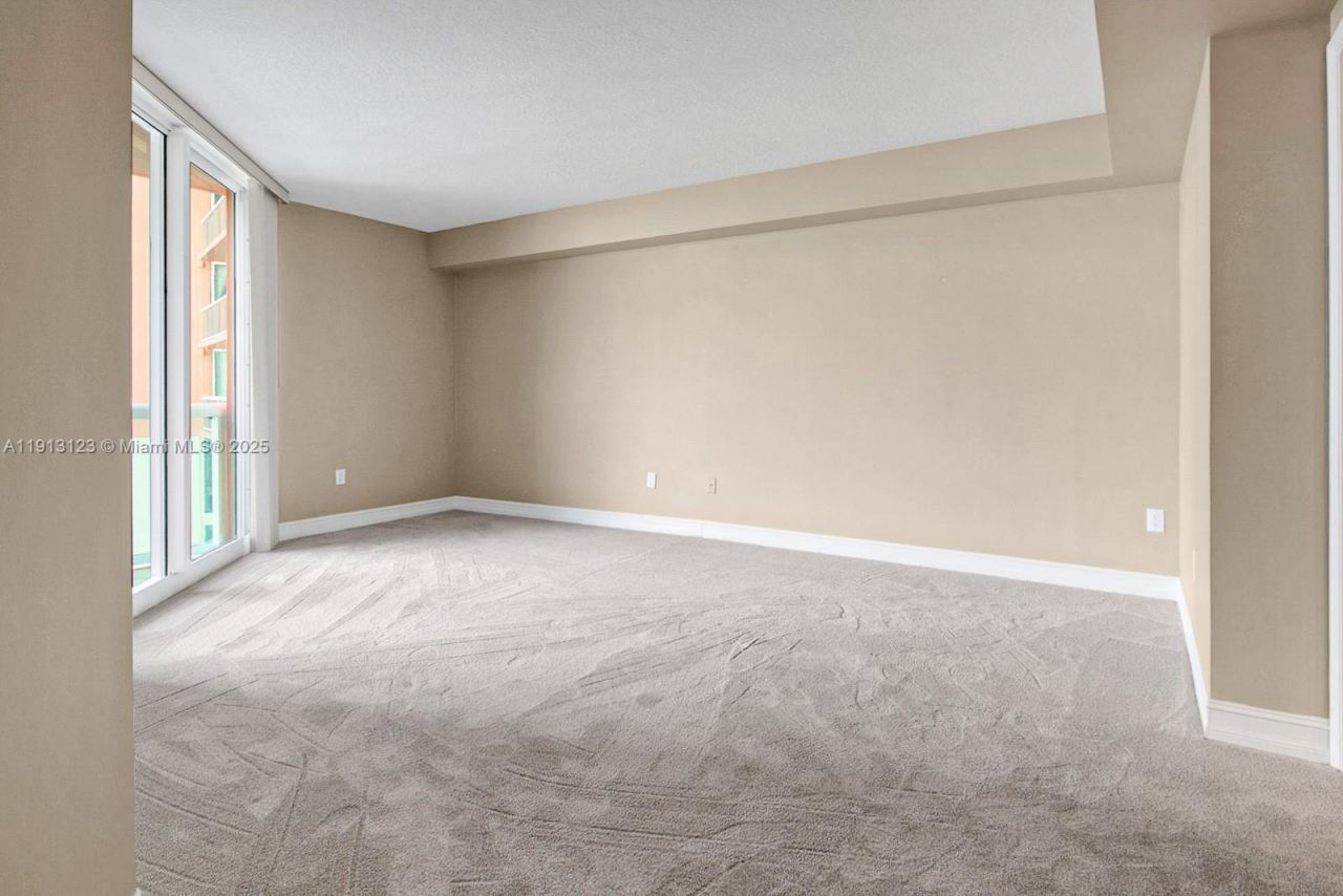 3370 Hidden Bay Dr, Unit 804, Aventura, FL 33180 Photo