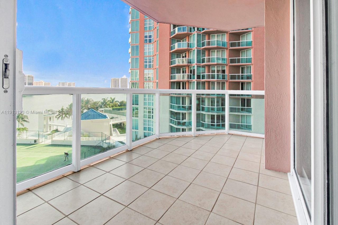 3370 Hidden Bay Dr, Unit 804, Aventura, FL 33180 Photo