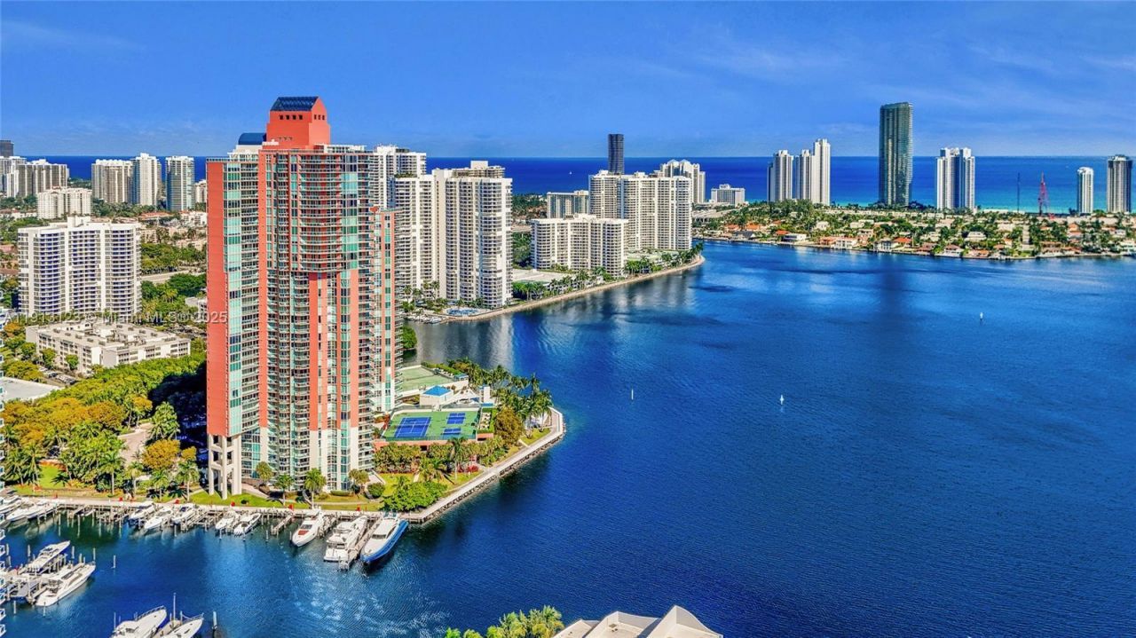 3370 Hidden Bay Dr, Unit 804, Aventura, FL 33180 Photo