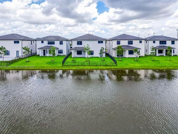 4276 SW 173rd Ave, Miramar, FL 33029