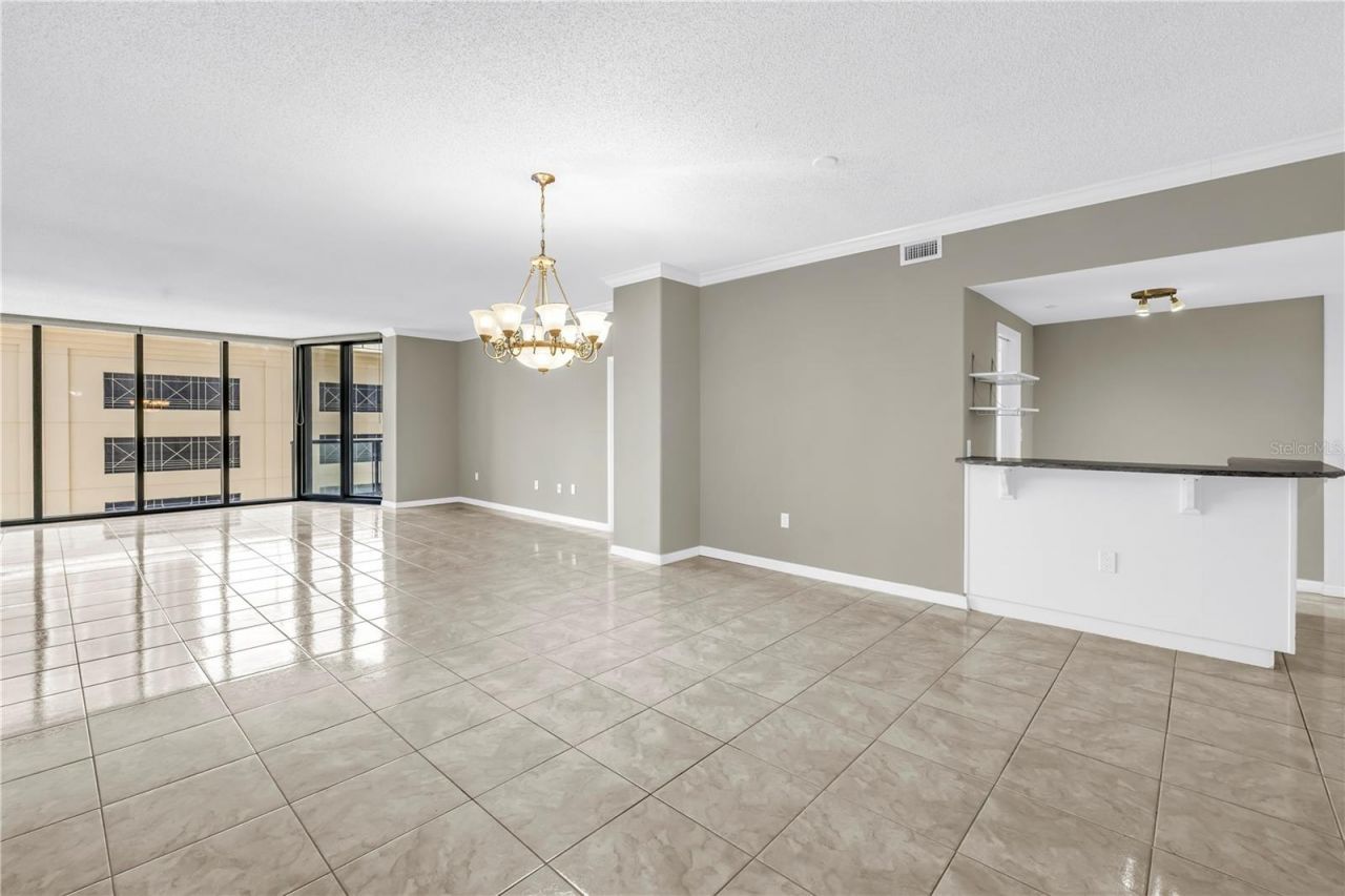 1 Beach Drive Se, Unit 810, Saint Petersburg, FL 33701 Photo