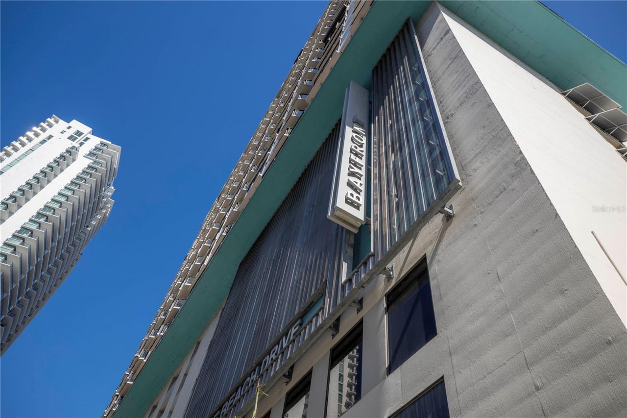 1 Beach Drive Se, Unit 810, Saint Petersburg, FL 33701 Photo