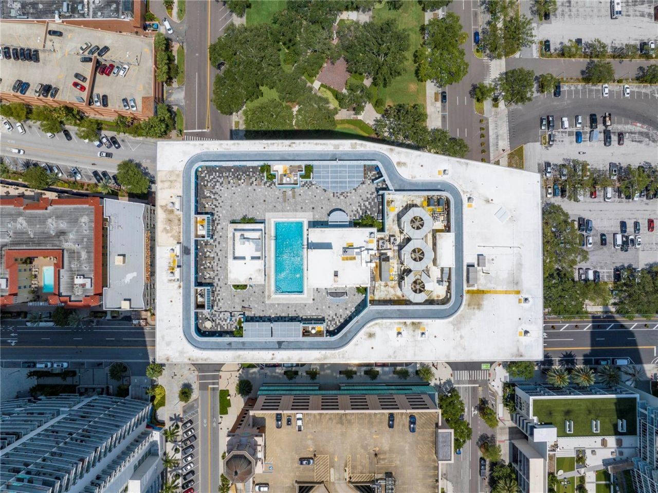 1 Beach Drive Se, Unit 810, Saint Petersburg, FL 33701 Photo