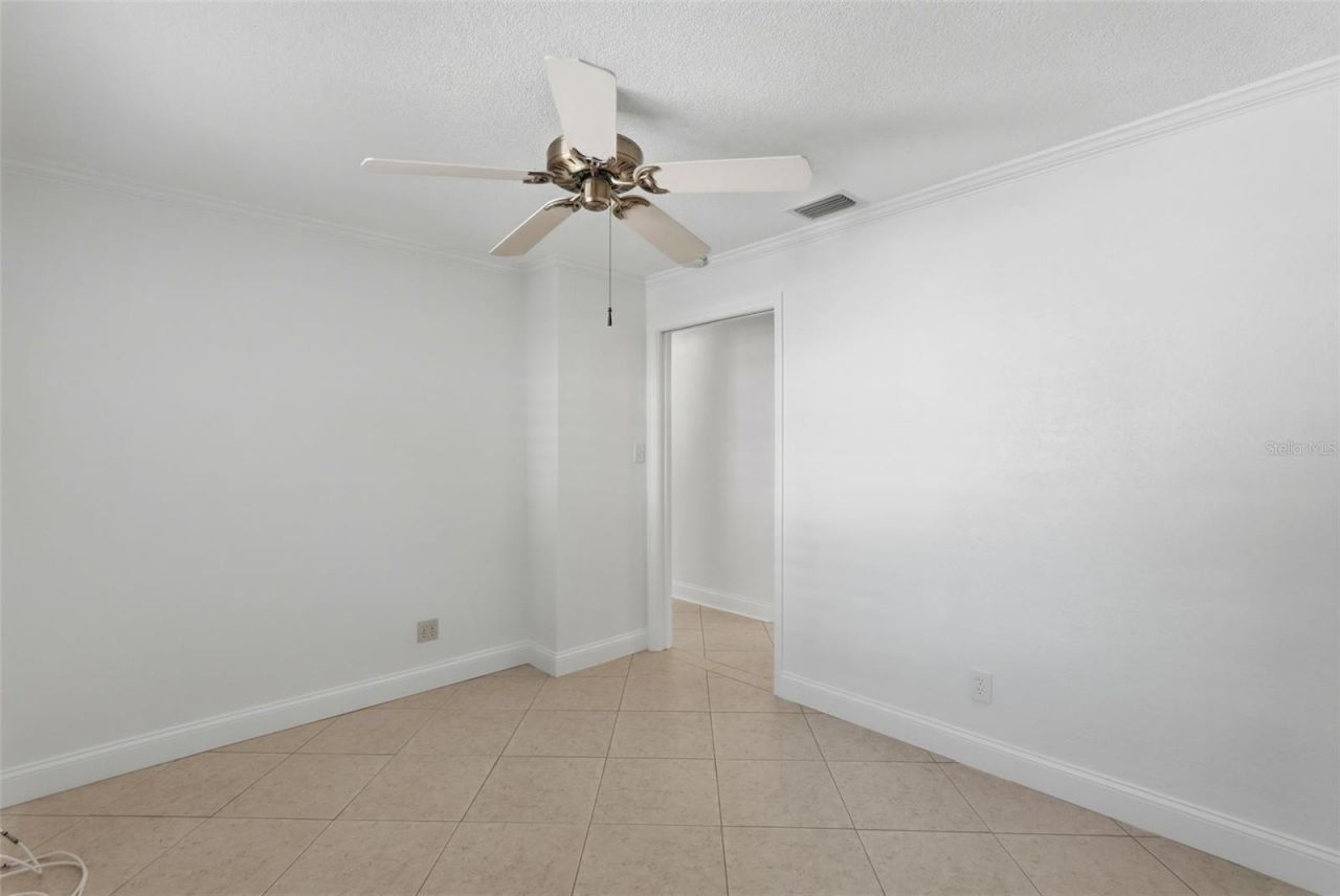 8235 39th Avenue N, Saint Petersburg, FL 33709 Photo
