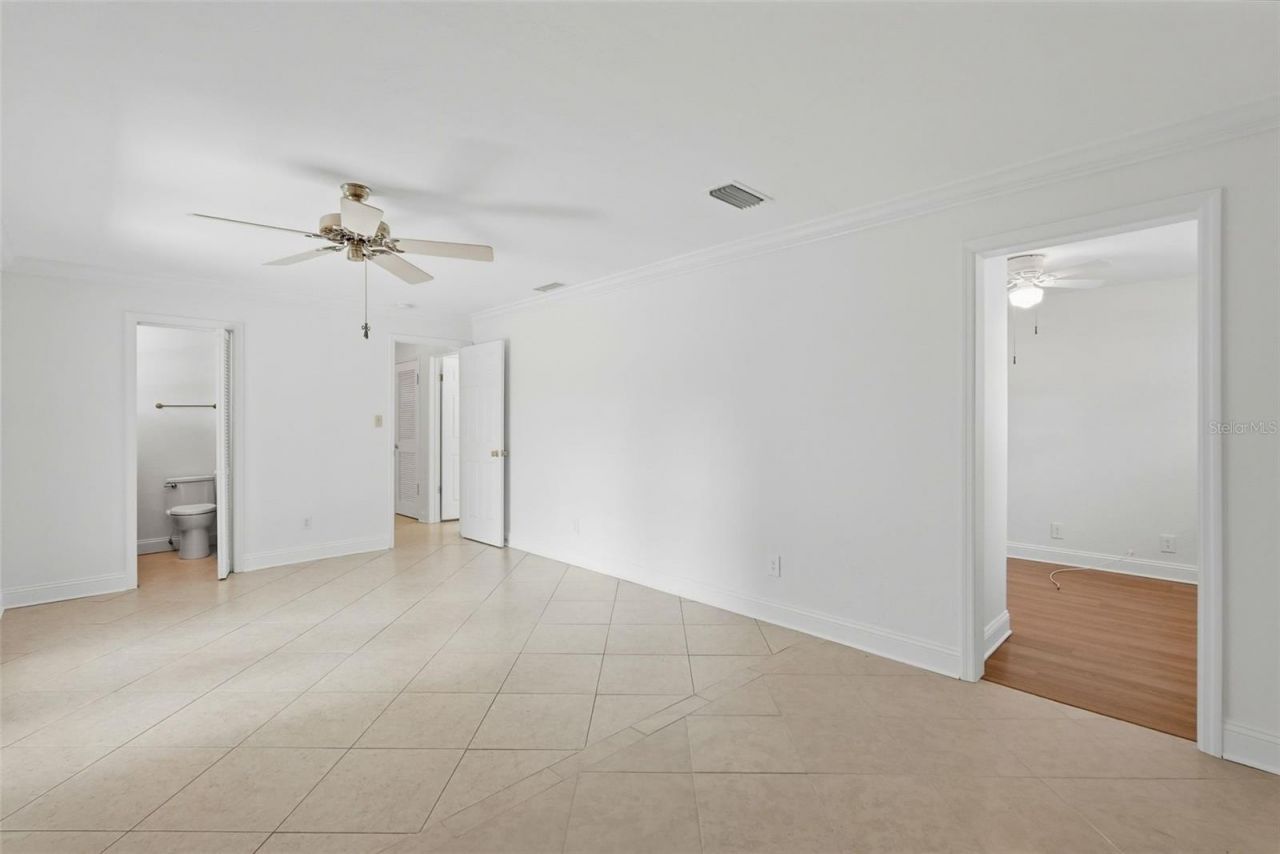 8235 39th Avenue N, Saint Petersburg, FL 33709 Photo